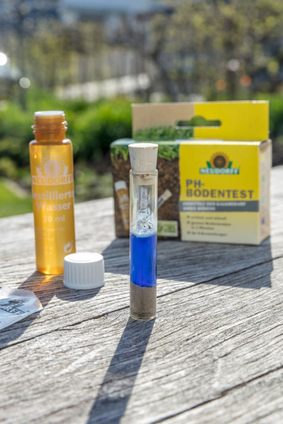 NEUDORFF ® pH-Bodentest